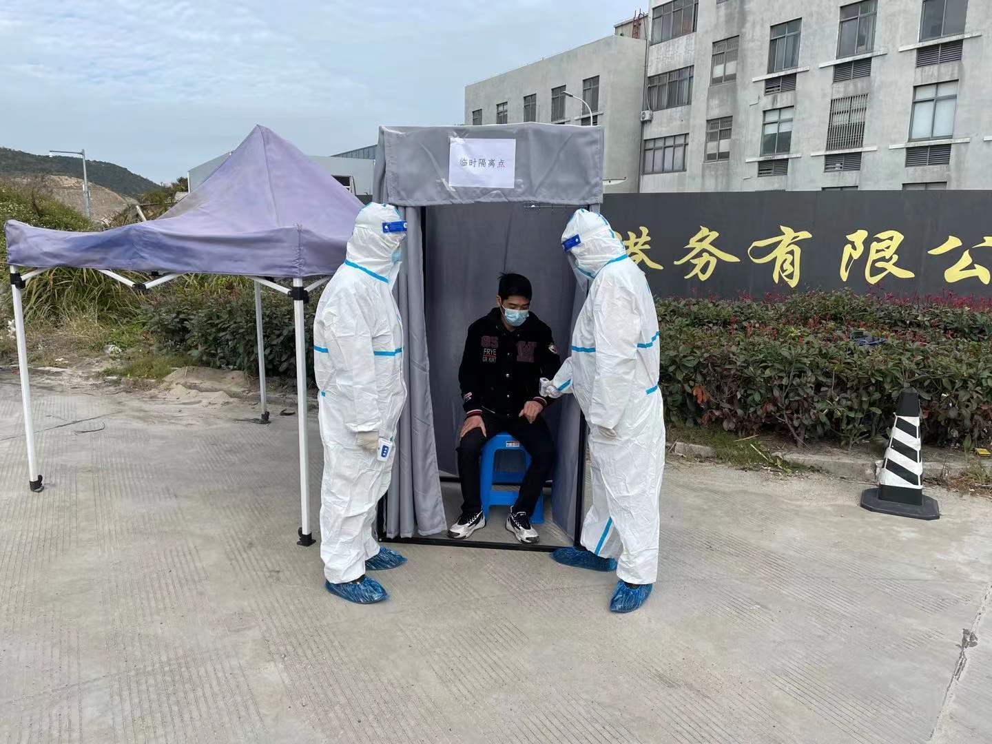 1640571499880303.jpg 8a345f6c07b03a6c5ce624b03b54395.jpg