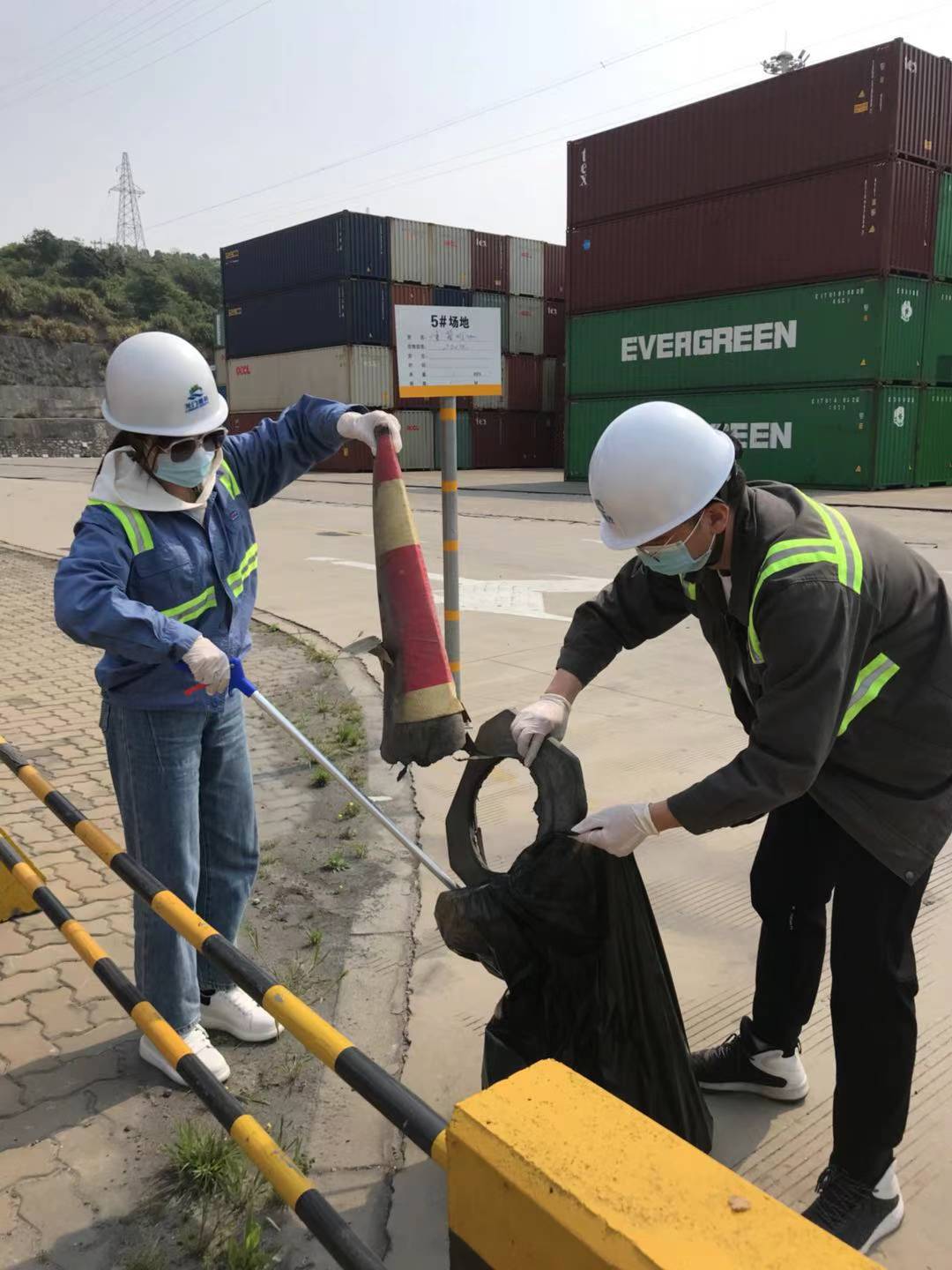 1650523199879570.jpg ce4f397a602ad436ceb9cda70e6910d.jpg