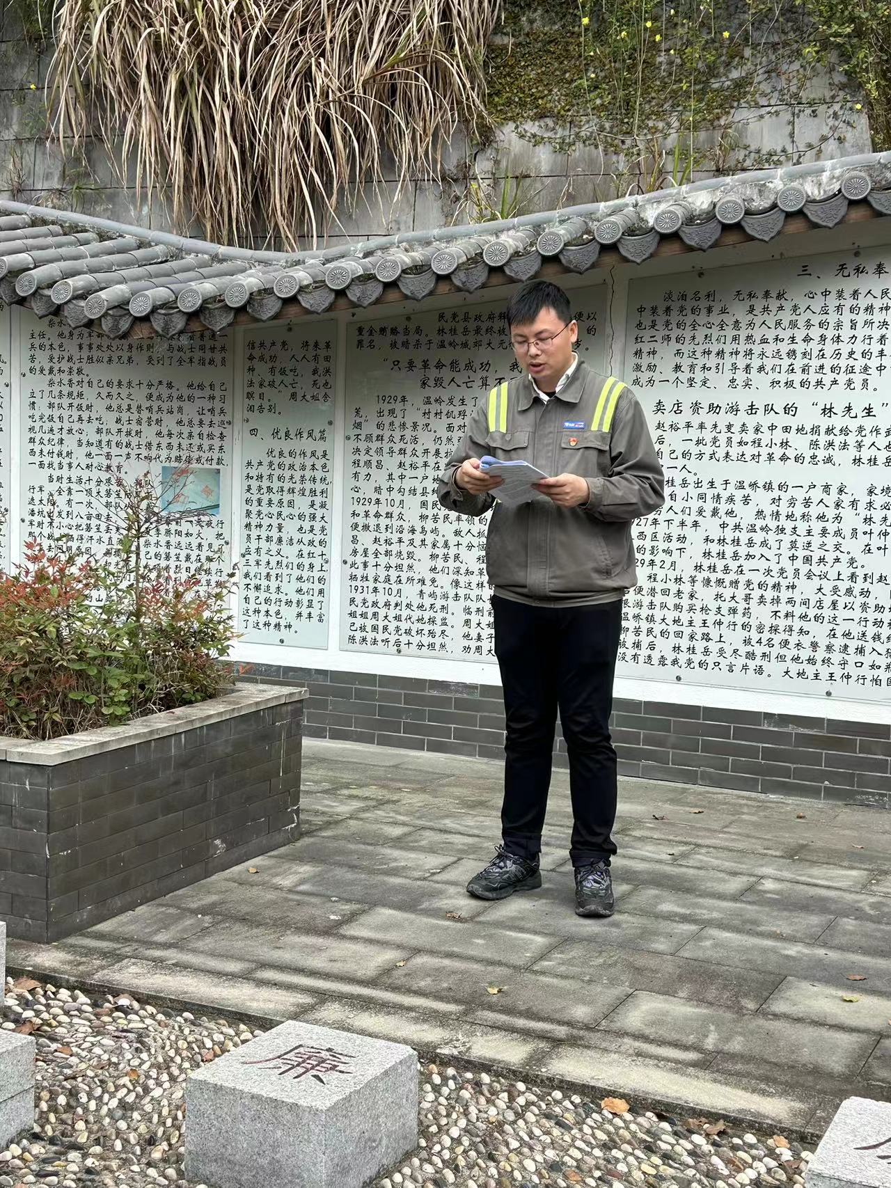 1680322249250599.jpg 1ae2e9a704ca69aeff300d820b9537d.jpg