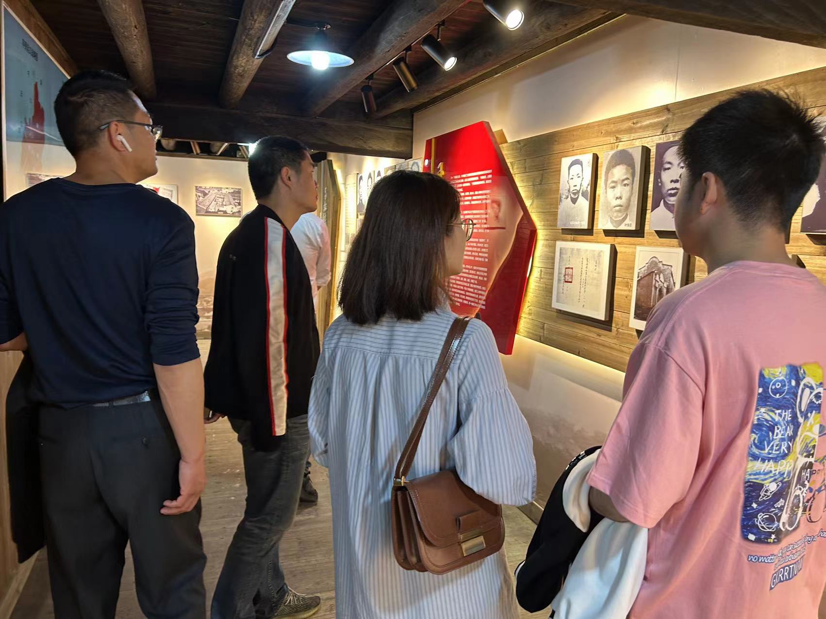 1682144257160715.jpg 3fa2ab0350a9ea525fcc014991e9aa4.jpg