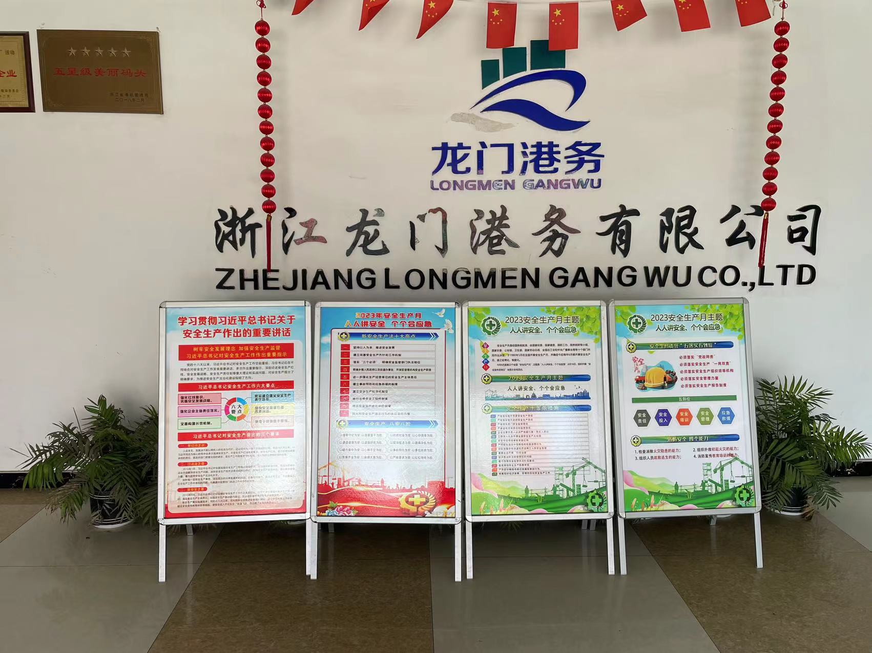 1687919745437579.jpg 563819bf2c03b24f2183d9b9b38ec13.jpg