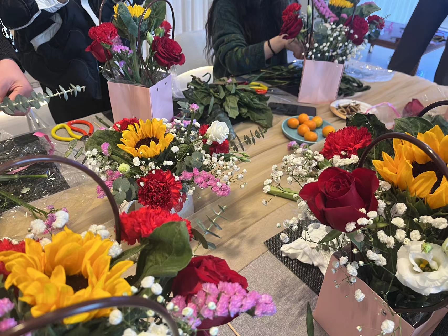 1709977950530341.jpg 8df42bd0adebf17b311e20cc222984f.jpg